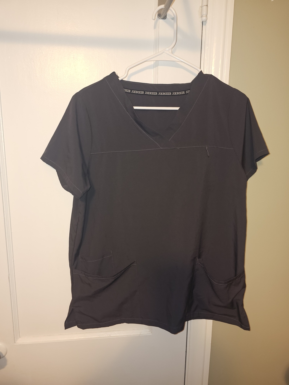 Joe Boxer Black V-Neck Short Sleeve Scrub Top with Front Pockets
